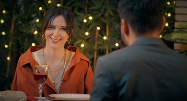 Screenshot 1 di First Date : Late To Date